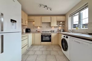 Kitchen/Diner- click for photo gallery